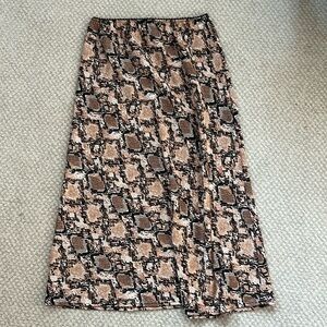 renee c snakeskin satin midi skirt